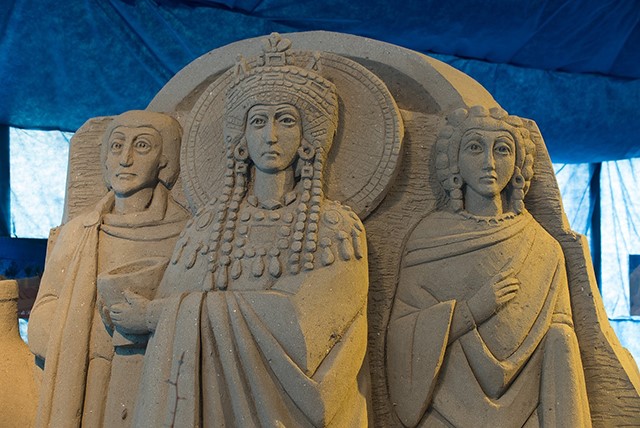 Il presepe di sabbia a Marina di Ravenna compie dieci anni